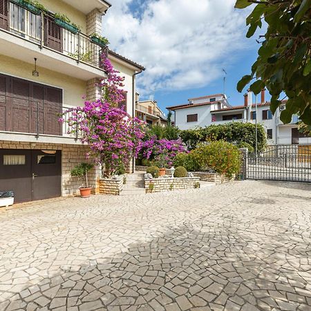 Mima Apartment Porec Luaran gambar