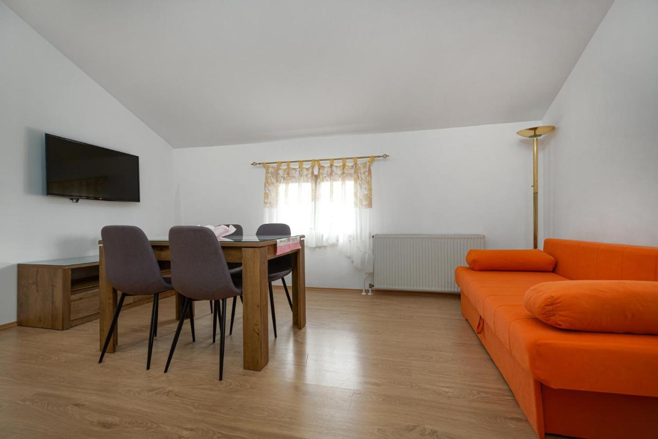 Mima Apartment Porec Luaran gambar