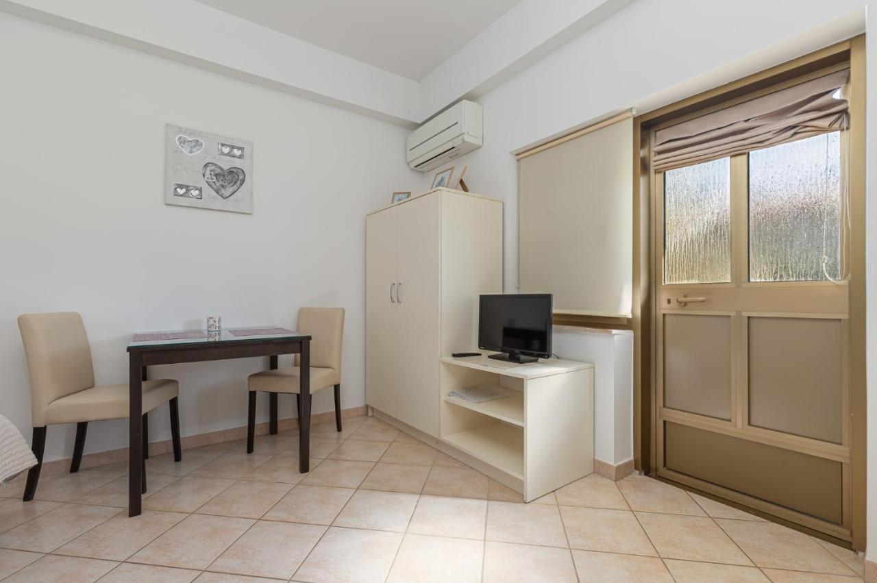 Mima Apartment Porec Luaran gambar