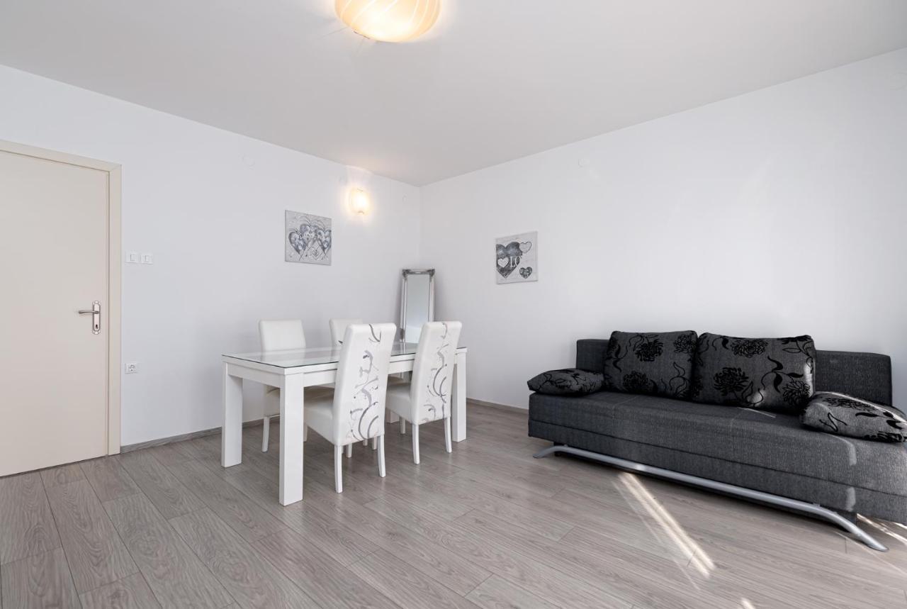 Mima Apartment Porec Luaran gambar