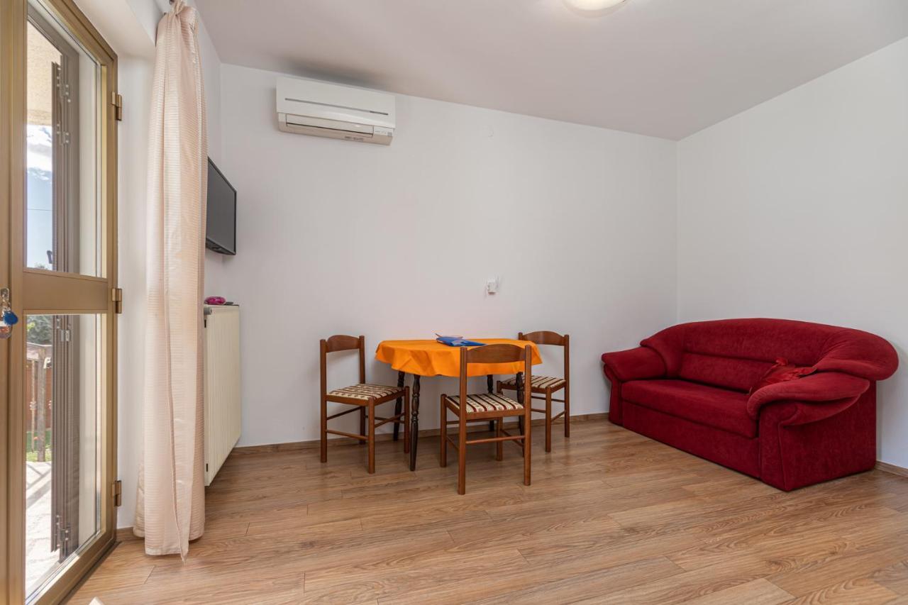 Mima Apartment Porec Luaran gambar