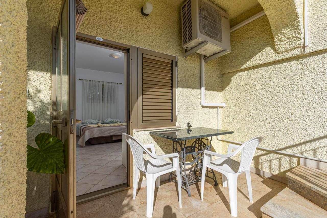 Mima Apartment Porec Luaran gambar