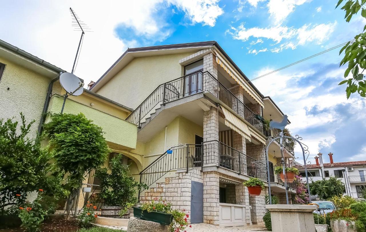 Mima Apartment Porec Luaran gambar